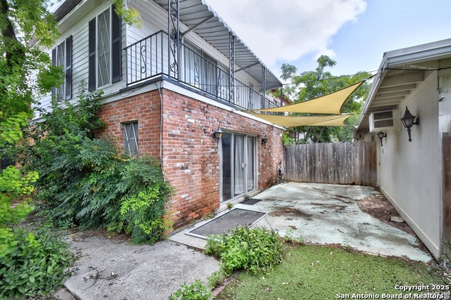 Image 23 of 24 For 11826 Petal 73