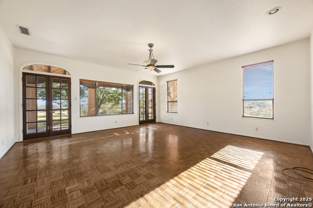 Image 40 of 50 For 2650 Bandera Hwy E