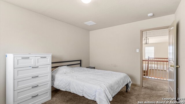 Image 21 of 28 For 843 Avery  