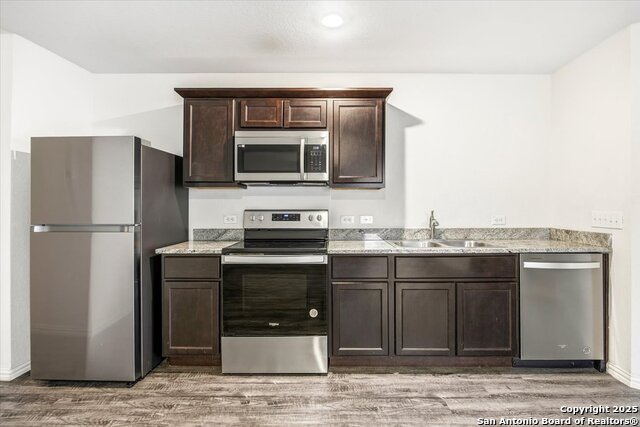 Image 7 of 19 For 1153 Magnolia