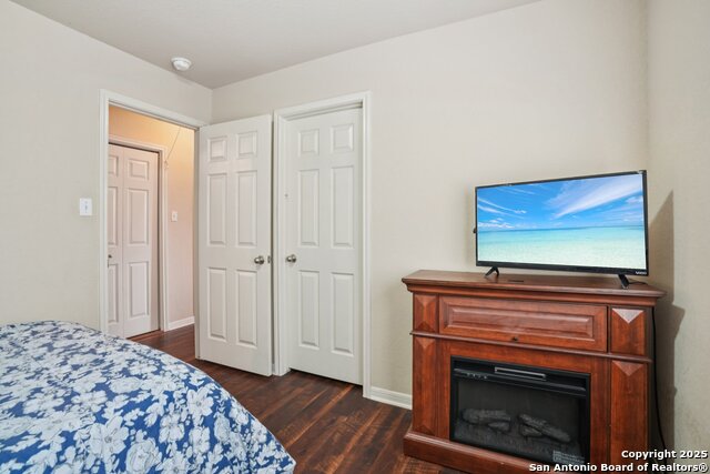 Image 20 of 28 For 9118 Everton