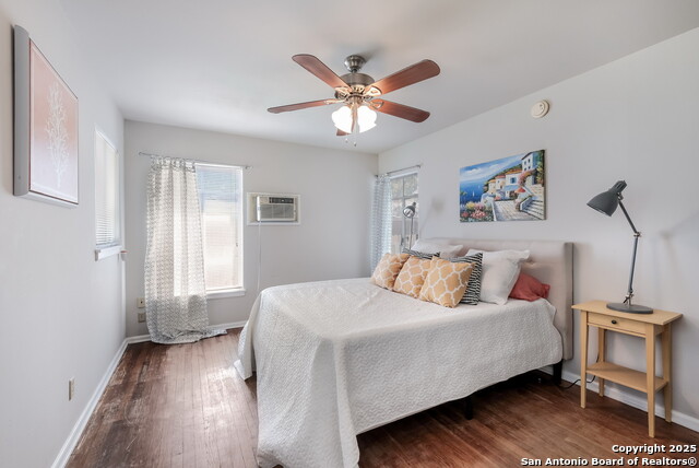 Image 7 of 12 For 418 Saratoga