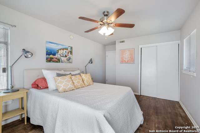 Image 8 of 12 For 418 Saratoga