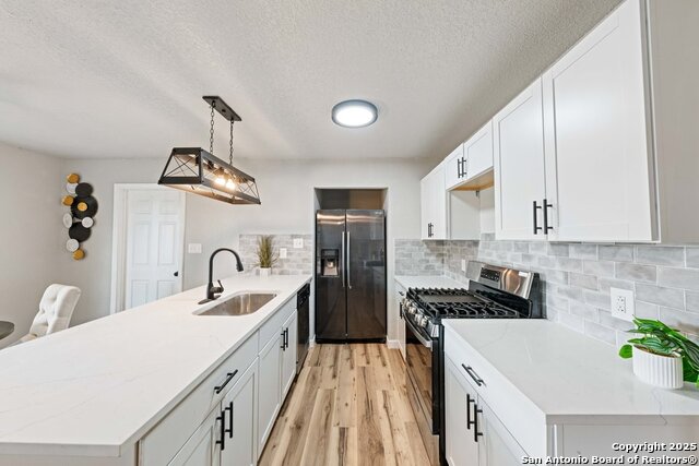 Image 10 of 19 For 6019 Sandwick