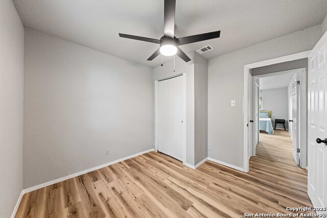 Image 16 of 19 For 6019 Sandwick