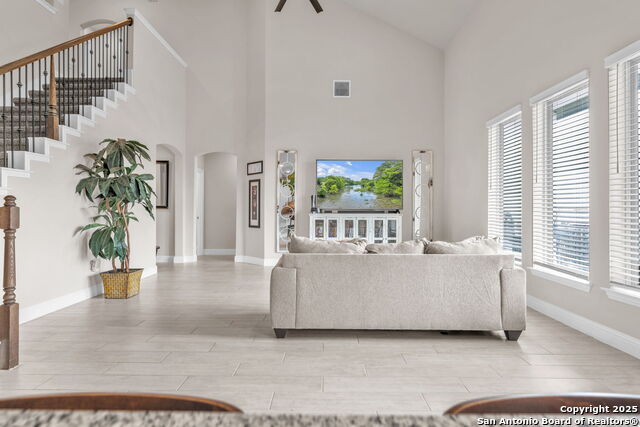 Image 10 of 49 For 4174 Garden Path