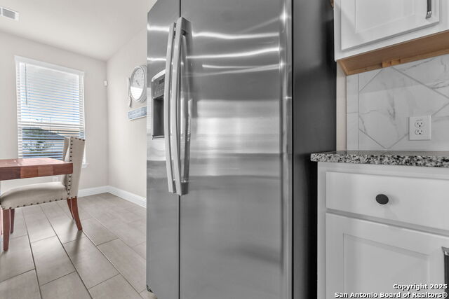 Image 15 of 49 For 4174 Garden Path