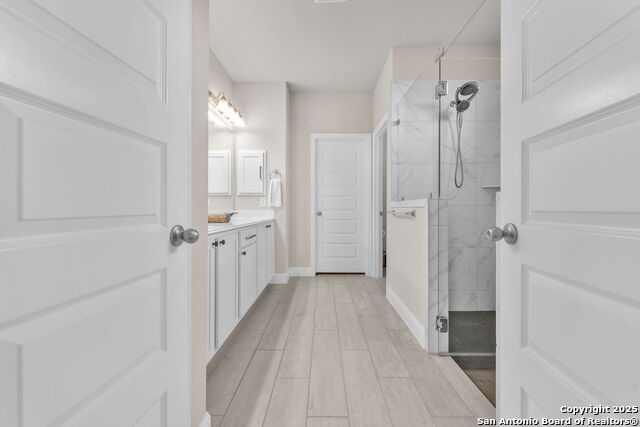 Image 26 of 49 For 4174 Garden Path