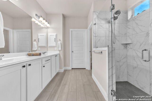 Image 27 of 49 For 4174 Garden Path