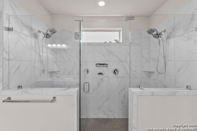 Image 29 of 49 For 4174 Garden Path