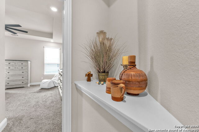 Image 32 of 49 For 4174 Garden Path