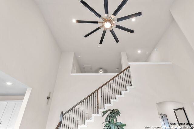 Image 37 of 49 For 4174 Garden Path