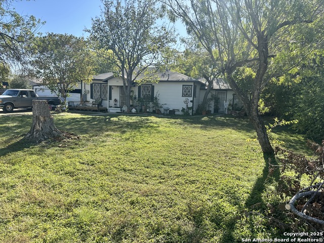 Image 3 of 4 For 130 Bobby Lou