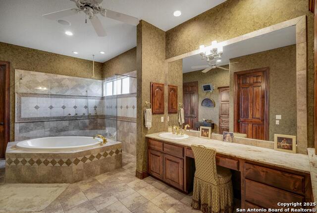 Image 22 of 65 For 7 Park Mountain E