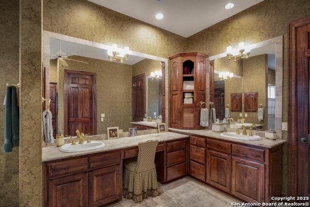 Image 23 of 65 For 7 Park Mountain E