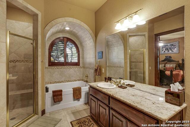 Image 29 of 65 For 7 Park Mountain E