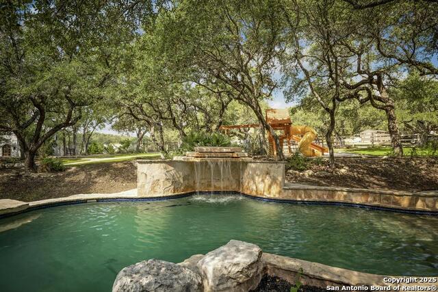 Image 46 of 65 For 7 Park Mountain E