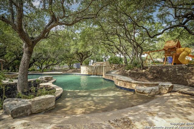 Image 47 of 65 For 7 Park Mountain E