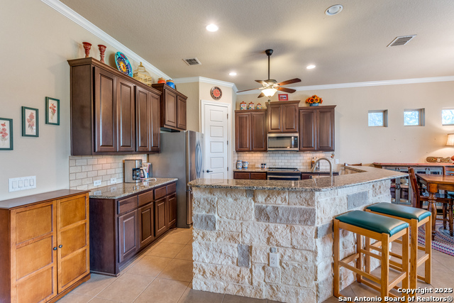 Image 9 of 24 For 165 Watts  