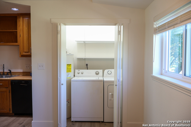 Image 18 of 34 For 1031 Shin Oak