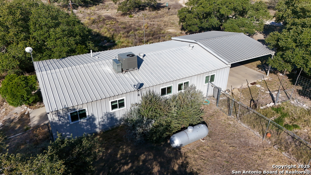 Image 9 of 34 For 1031 Shin Oak