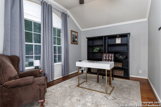 Listing photo id 9 for 9026 Colfax  