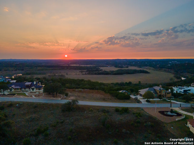 Image 15 of 18 For 972 Mystic Pkwy