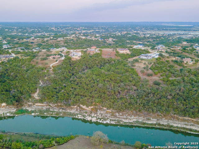 Image 7 of 18 For 972 Mystic Pkwy