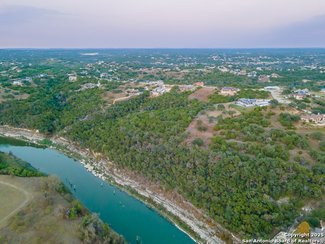 Image 9 of 18 For 972 Mystic Pkwy