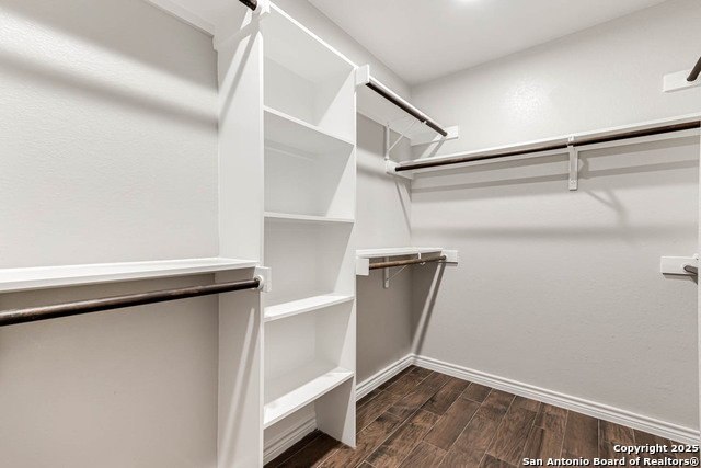 Image 27 of 28 For 1316 Cedar Bend