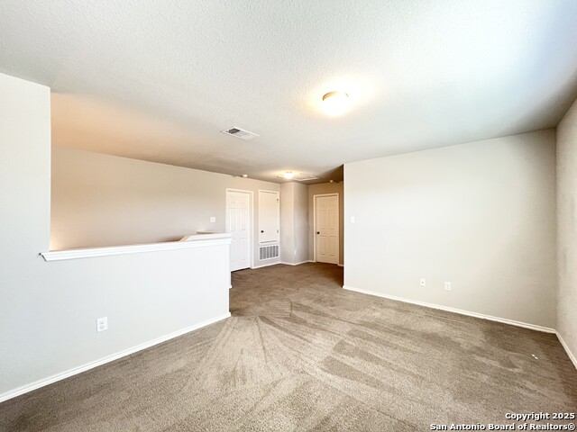 Image 23 of 47 For 15167 Dione Bend