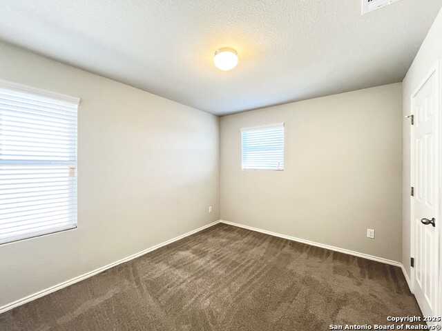 Image 32 of 47 For 15167 Dione Bend