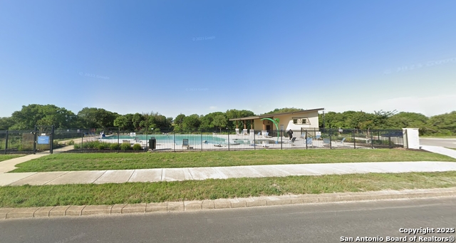 Image 46 of 47 For 15167 Dione Bend