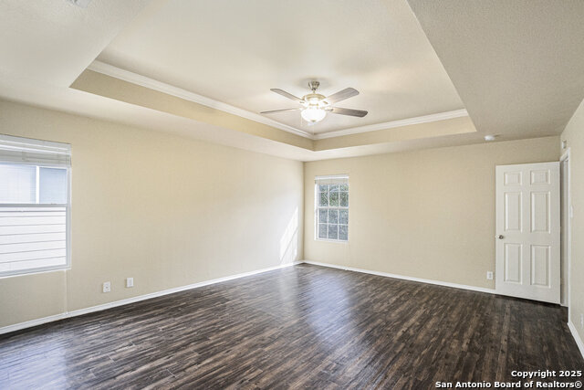 Image 16 of 25 For 7911 Maple Leaf