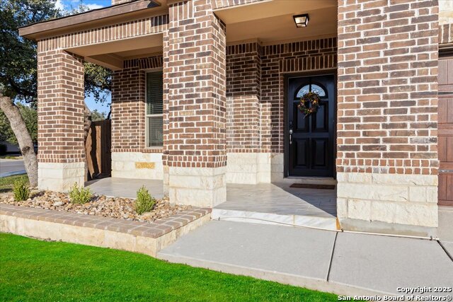 Image 4 of 43 For 20222 Silver Stream