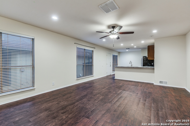 Image 10 of 25 For 8402 Cranberry Hill