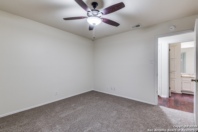 Image 17 of 25 For 8402 Cranberry Hill