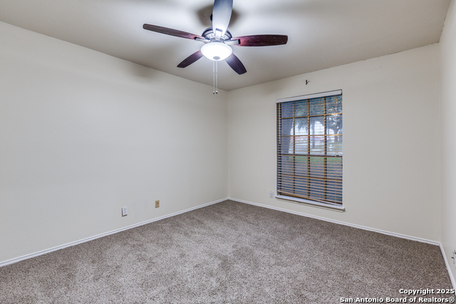 Image 19 of 25 For 8402 Cranberry Hill