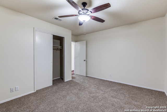 Image 21 of 25 For 8402 Cranberry Hill