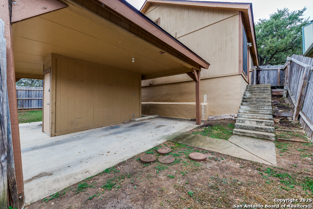 Image 24 of 25 For 8402 Cranberry Hill