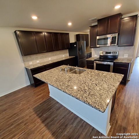 Image 8 of 37 For 8062 Halo Cir