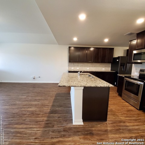 Image 9 of 37 For 8062 Halo Cir