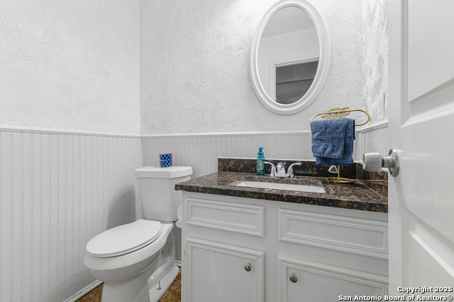 Image 8 of 9 For 829 Garden Meadow