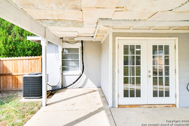 Image 19 of 24 For 140 Glenarm