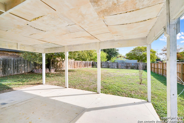 Image 20 of 24 For 140 Glenarm