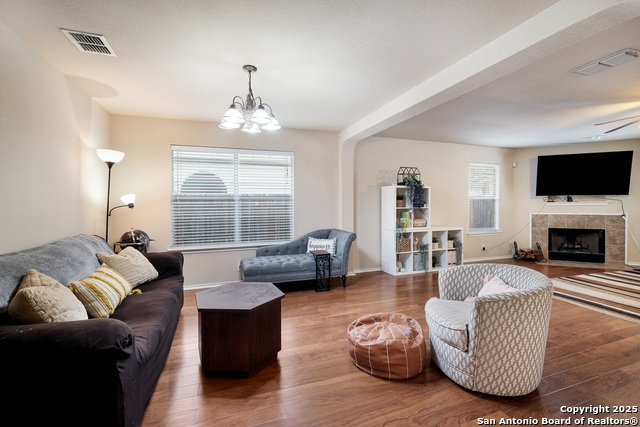 Image 7 of 32 For 8654 Gavel Dr