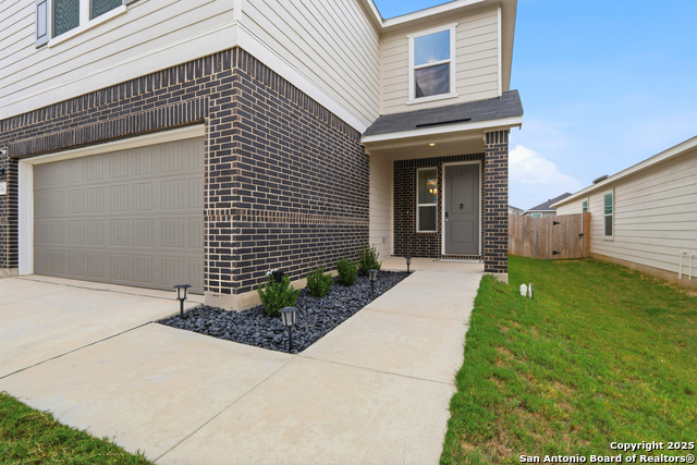 Image 4 of 30 For 4742 Pico Pico