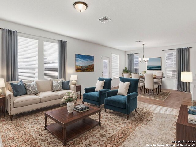 Image 2 of 25 For 245 Blacktail Dr