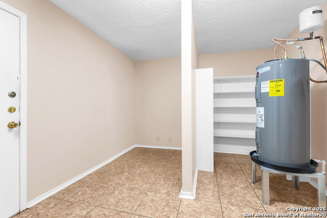 Image 9 of 26 For 6161 Border Trail Dr