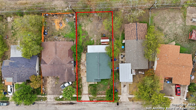 Listing photo id 26 for 5131 Little Creek